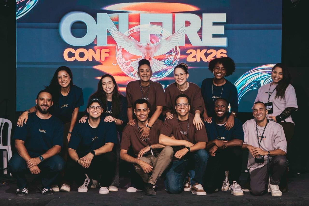 Equipe do On Fire no palco