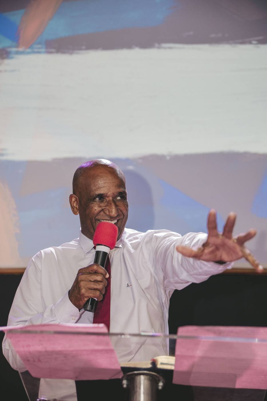 Pastor Watson Correa